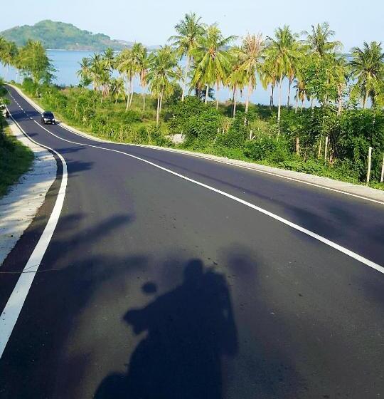 Курорт Alden Beach House