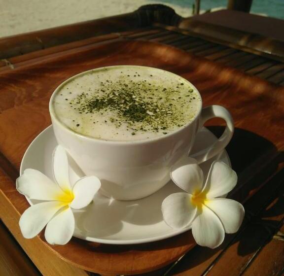 Курорт Alden Beach House