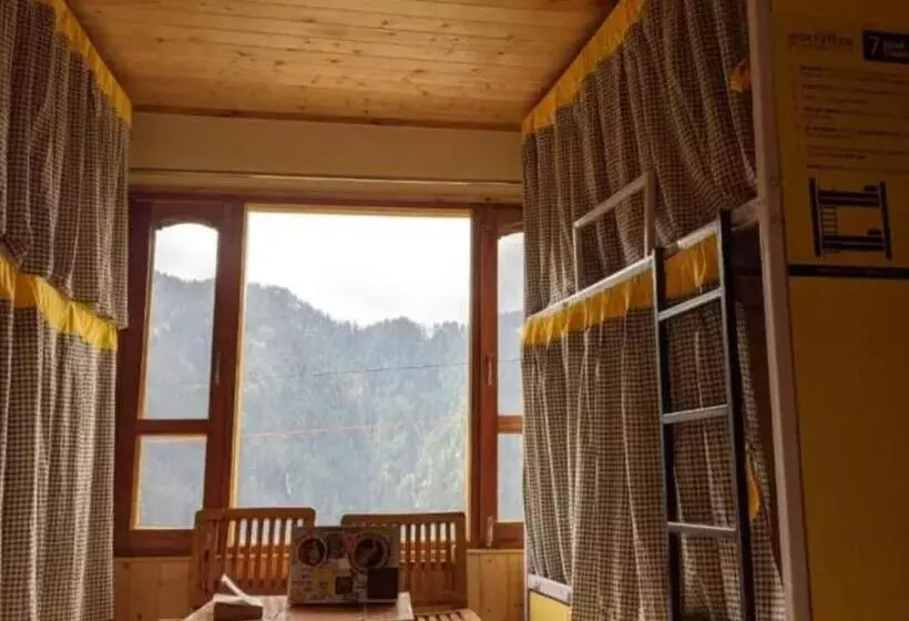 The Hosteller Shoja, Jibhi