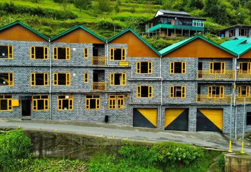 The Hosteller Shoja, Jibhi