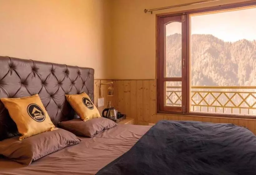The Hosteller Shoja, Jibhi