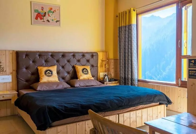 The Hosteller Shoja, Jibhi