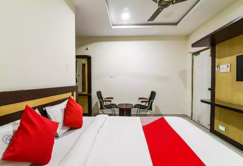 Hotel Oyo 35561  Amar Inn