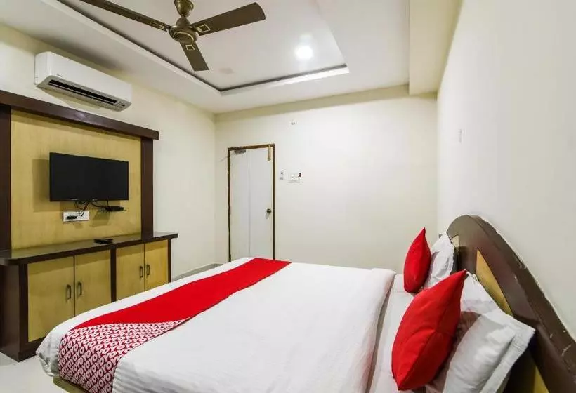Hotel Oyo 35561  Amar Inn
