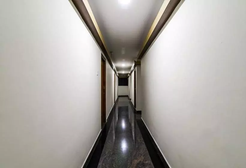 Hotel Oyo 35561  Amar Inn