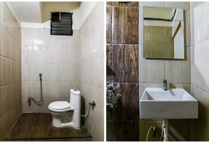 Hotel Oyo 35561  Amar Inn