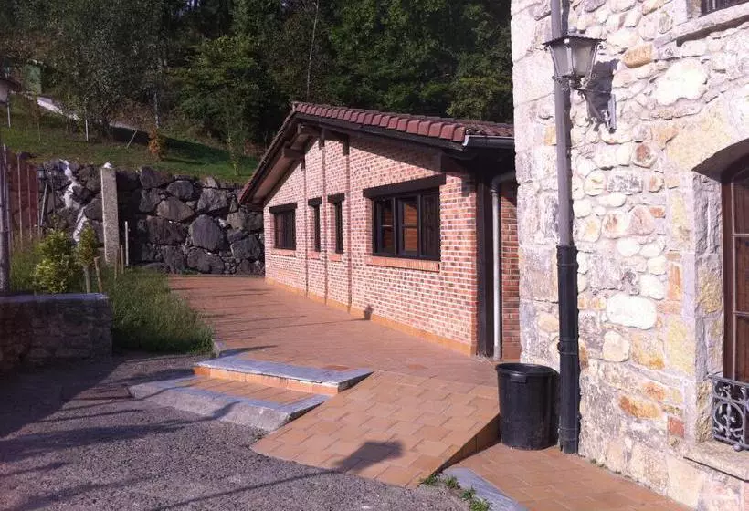 Albergue Palacio de la Teyeria