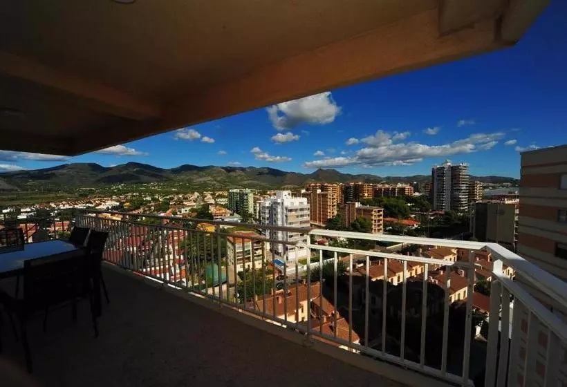 Apartamentos Estoril I-II