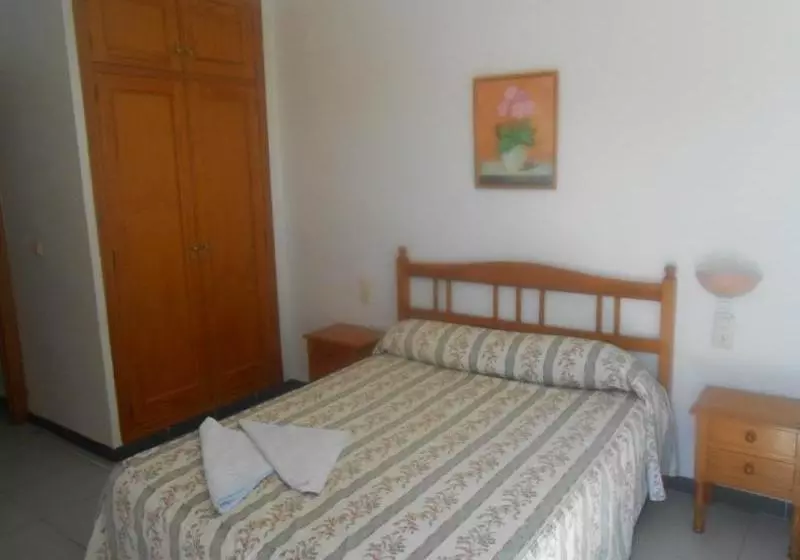 Tamaris Apartamentos  Playa De Xeraco  Solo Familias