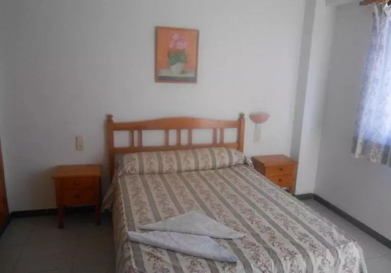 Tamaris Apartamentos  Playa De Xeraco  Solo Familias