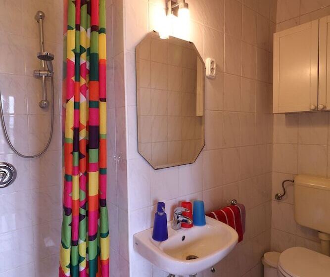 Budavar Bed And Breakfast