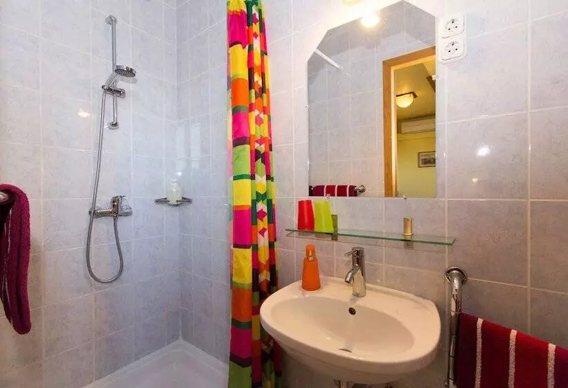 Budavar Bed And Breakfast