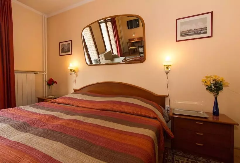Budavar Bed And Breakfast
