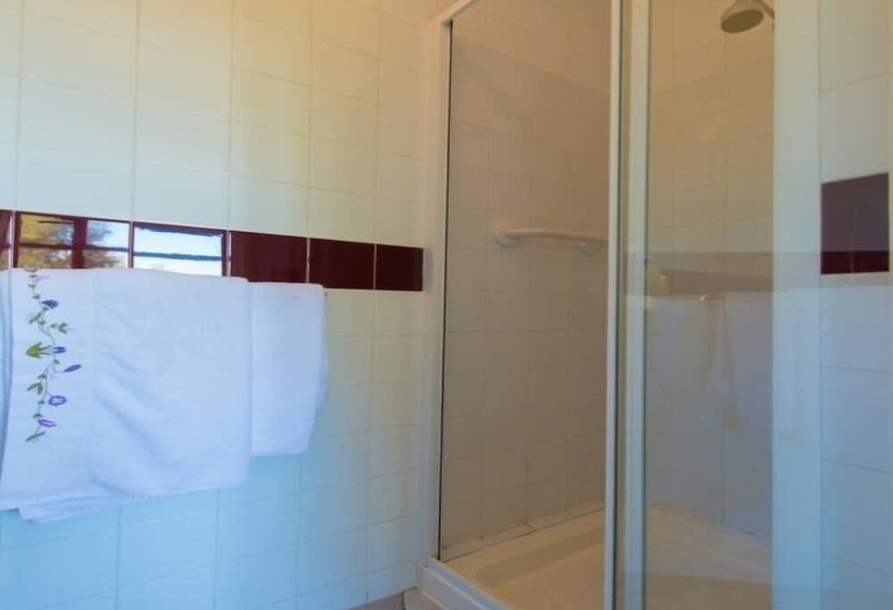 Hotel Aisleigh Guest House