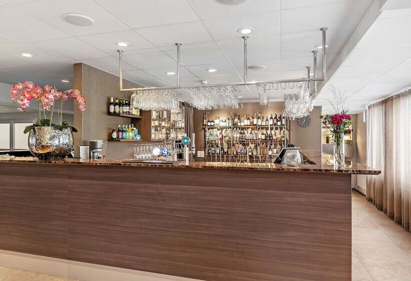 هتل Best Western Plus Park Airport