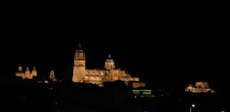 هتل Ele Puente Romano de Salamanca