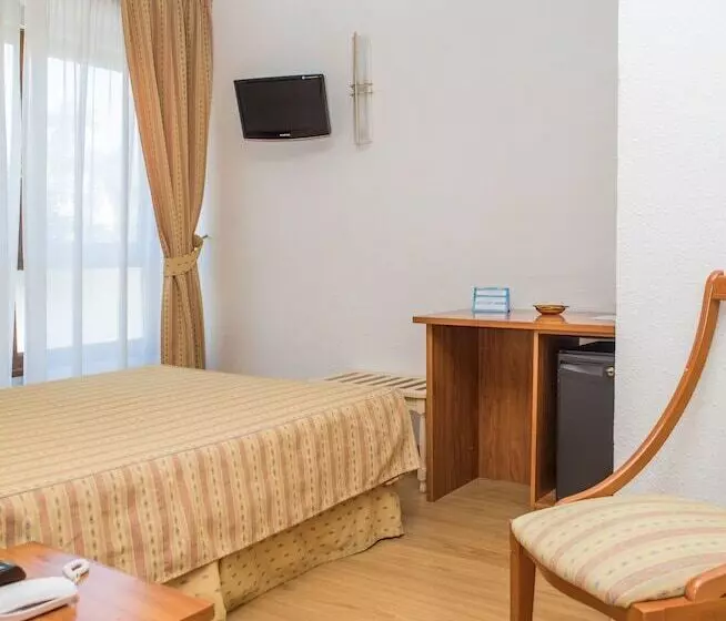 Отель Las Anclas