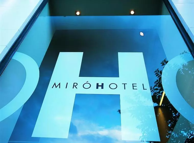 Отель Miro