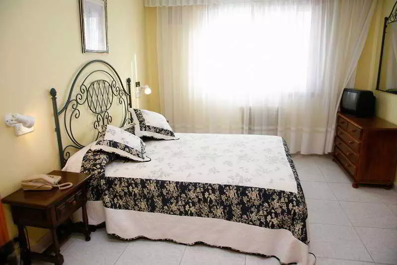 酒店 Nuevo Covelmar