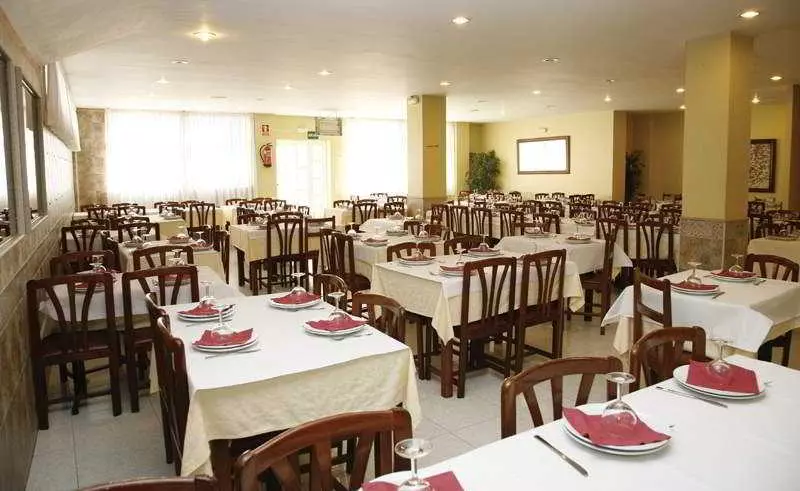 酒店 Nuevo Covelmar