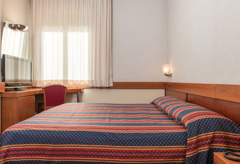 فندق Ognina Catania