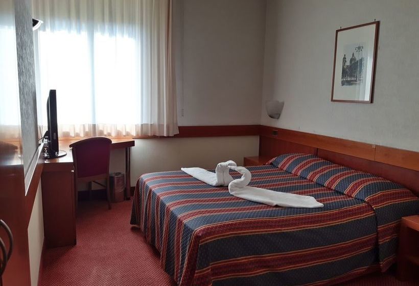 فندق Ognina Catania