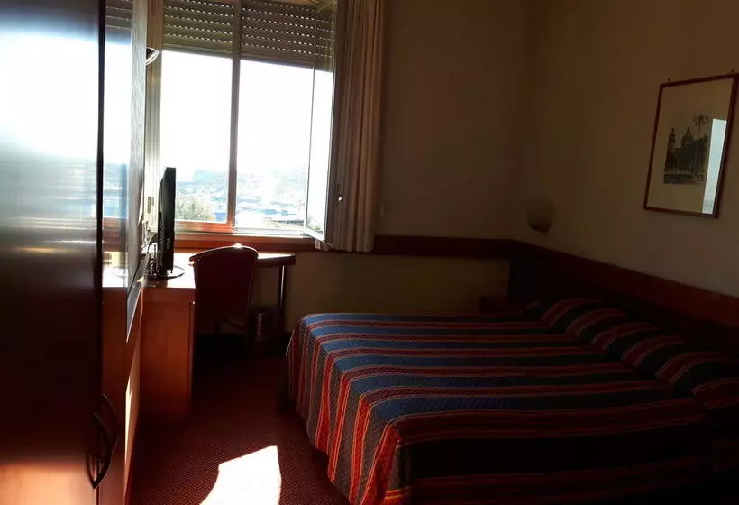 Hotelli Ognina Catania