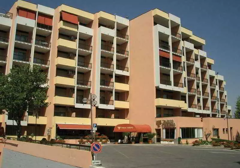 בית מלון כפרי Parco Tirreno