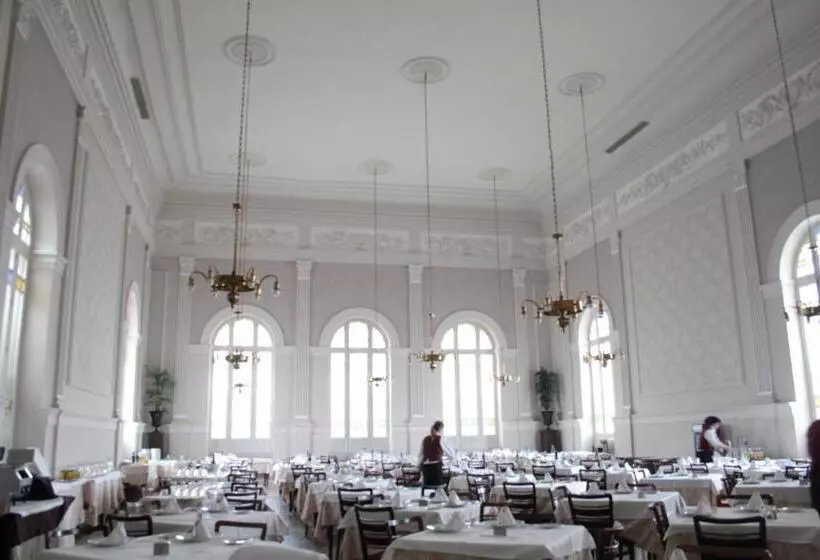 酒店 Parque Balneario Termas Pallares