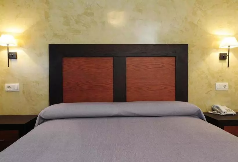 Hotel Rivera Del Duero