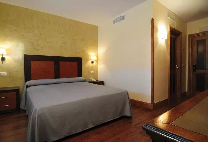Hotel Rivera Del Duero