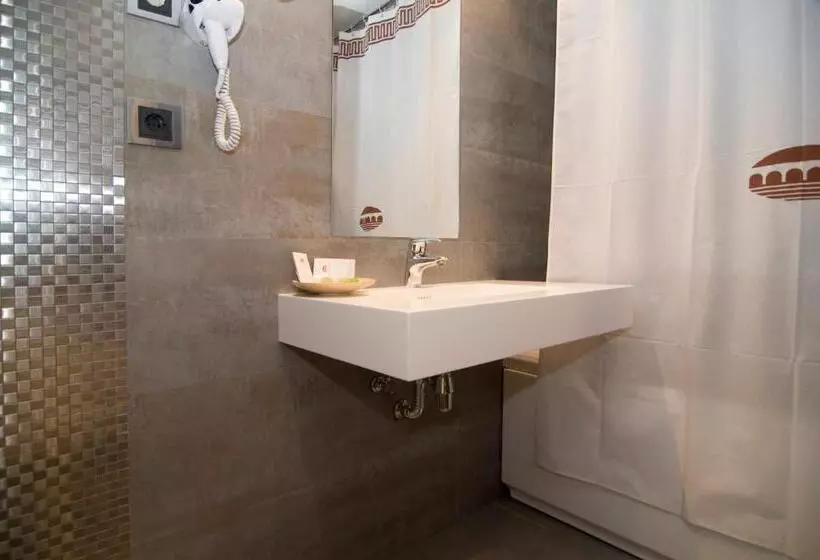 Hotel Rivera Del Duero