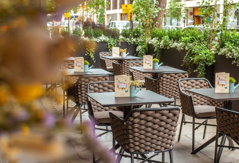 هتل Sanderson London