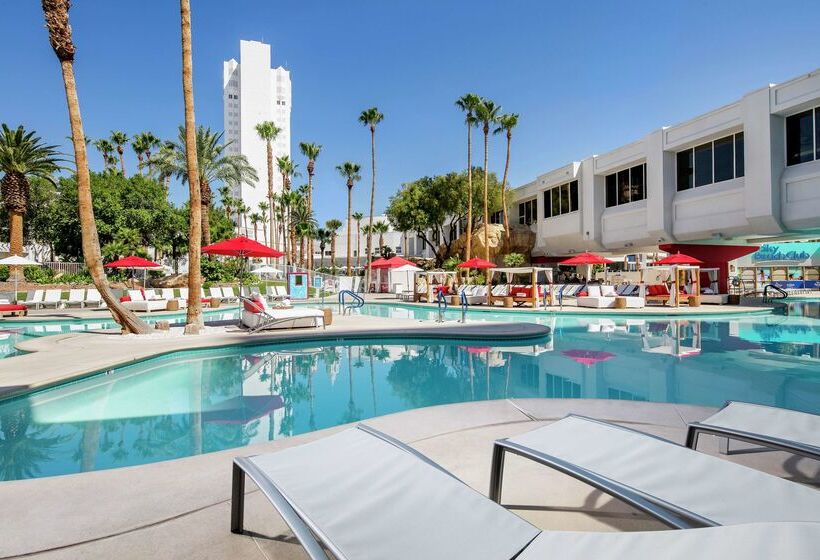 فندق Tropicana Las Vegas  A Doubletree By Hilton