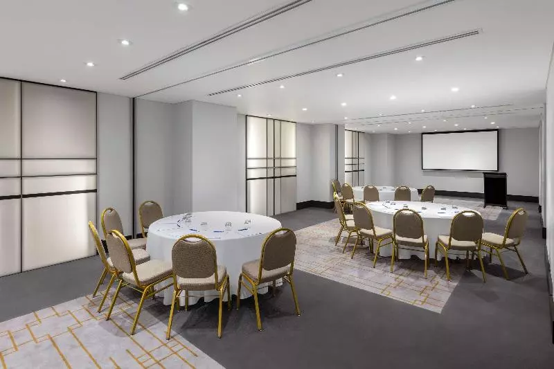 Radisson Blu Plaza Hotel Sydney