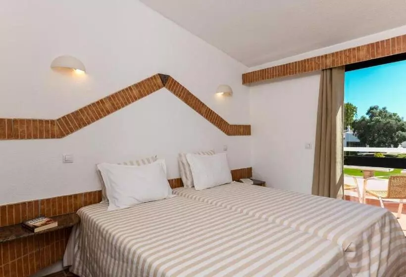 Resort Pedras D El Rei