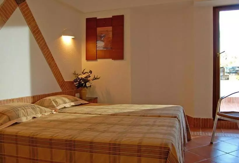 Resort Pedras D El Rei