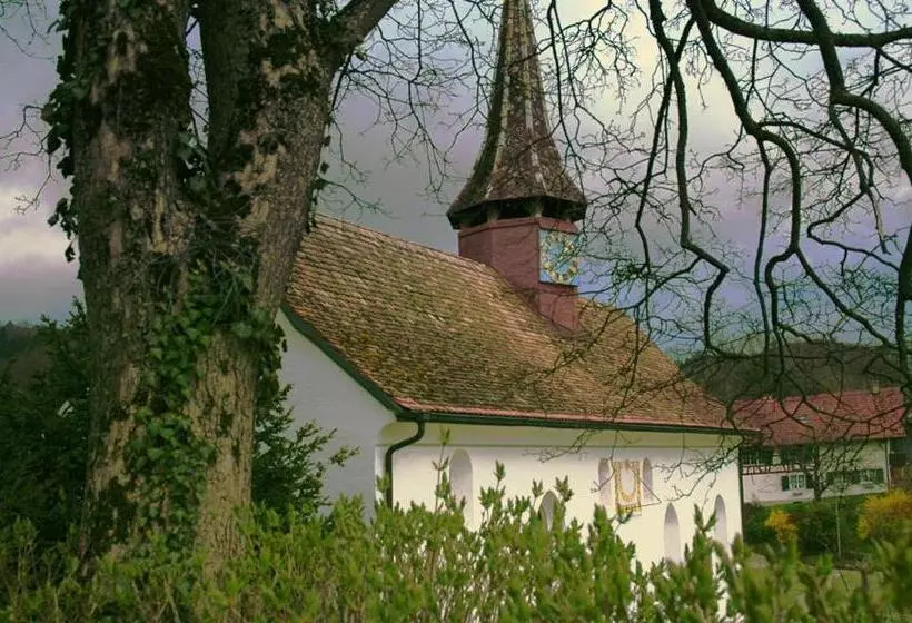 Hotelli Hirschen Stammheim