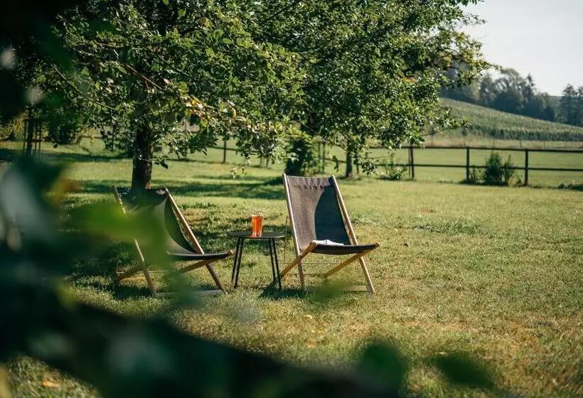 Hotelli Hirschen Stammheim