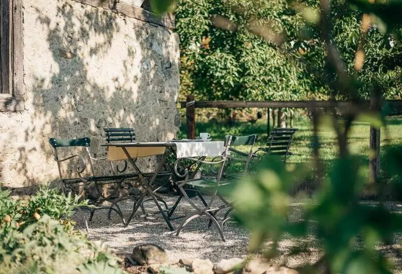 Hotelli Hirschen Stammheim