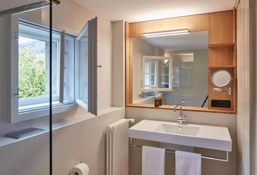 Hotelli Hirschen Stammheim