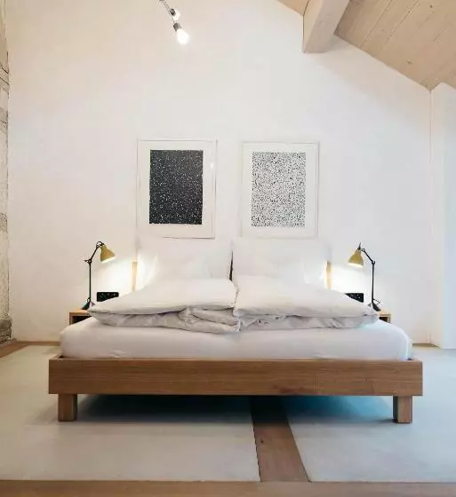 Hotelli Hirschen Stammheim