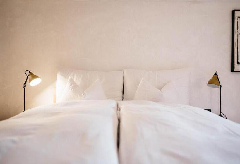 Hotel Hirschen Stammheim