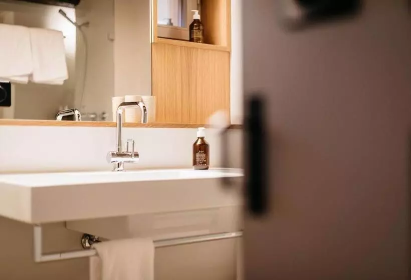 Hotelli Hirschen Stammheim