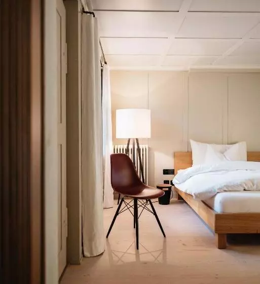 Hotelli Hirschen Stammheim