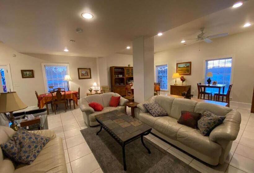 Loudoun Valley Manor B&b