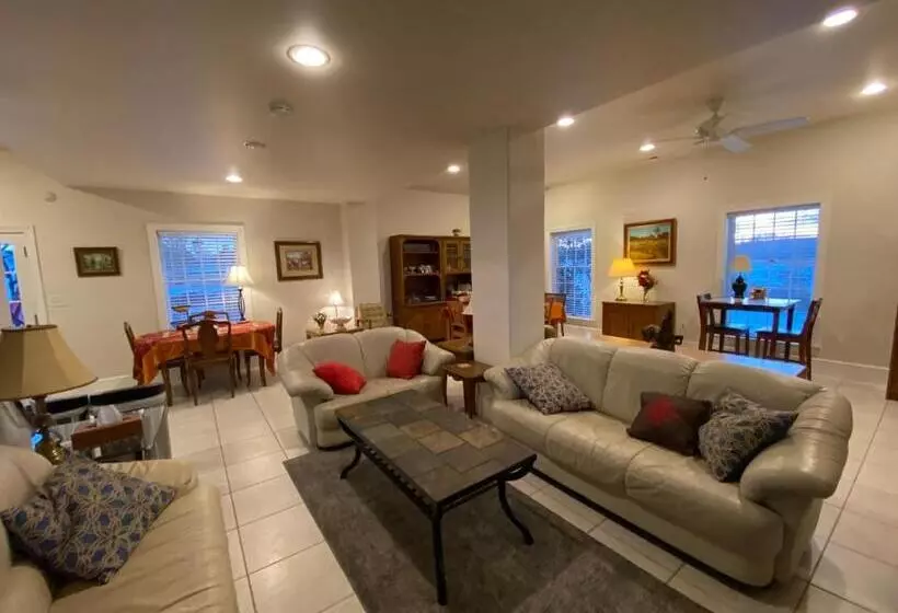 Loudoun Valley Manor B&b