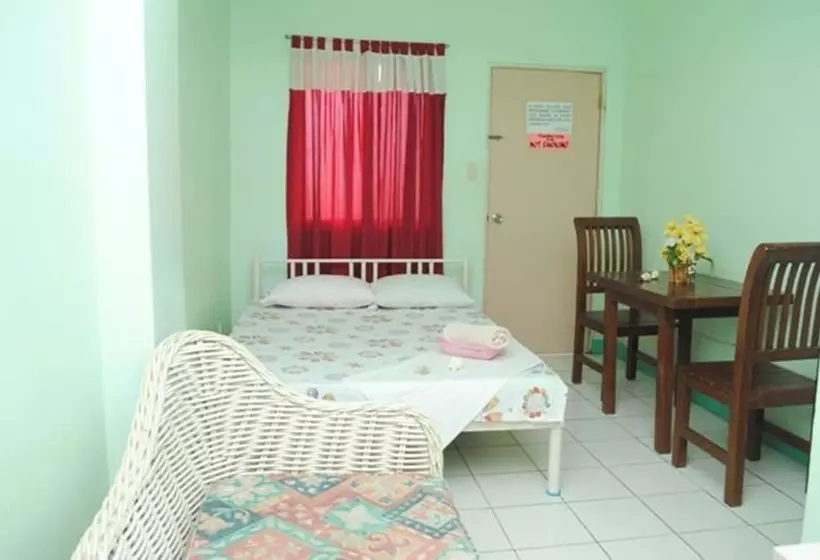 Villa Milagros Pension House