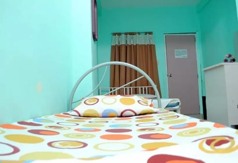Villa Milagros Pension House