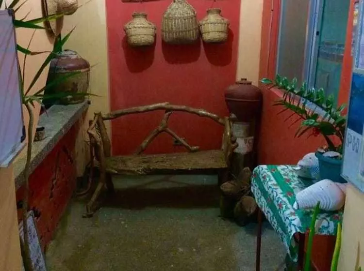 Villa Milagros Pension House